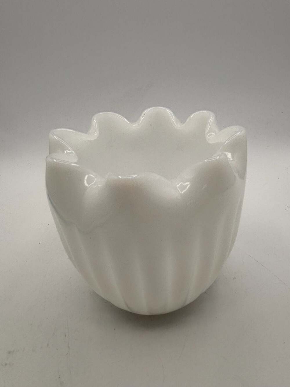 Vintage Milk Glass Opaque White Ribbed Fluted Crimped Rose Bowl Vase